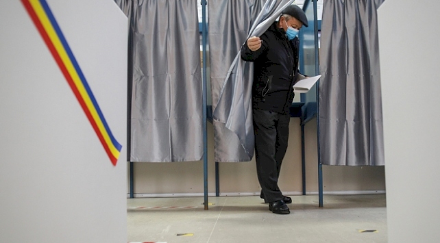 Romanya'daki genel seçimden koalisyon çıktı