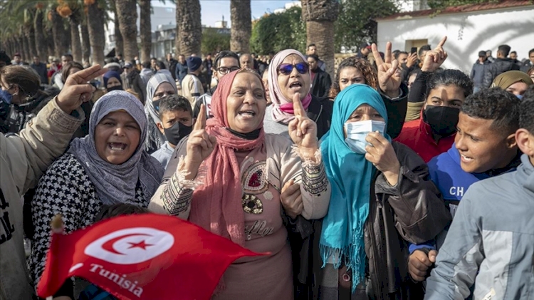 Tunus hükümeti protestolar sonrası Gabis için kalkınma planı açıkladı