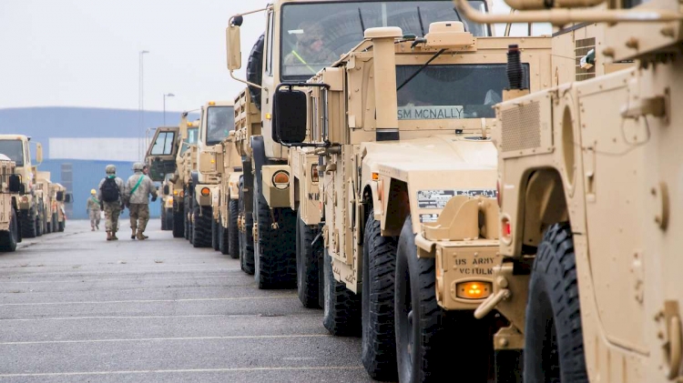 ABD'den Irak ordusuna 'Yeşil Bölge'nin korunması için' zırhlı araç desteği