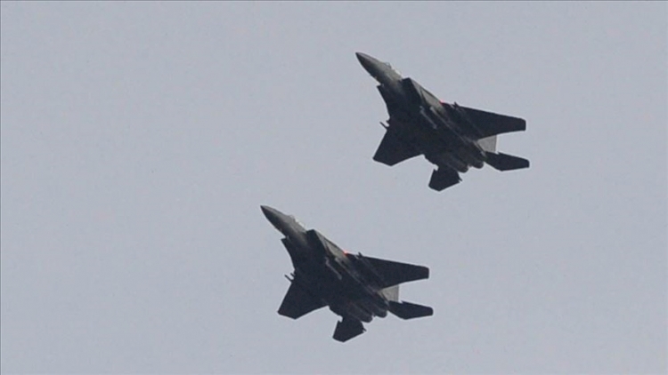Pakistan, Çin ile ortak üretilen 14 savaş uçağını teslim aldı