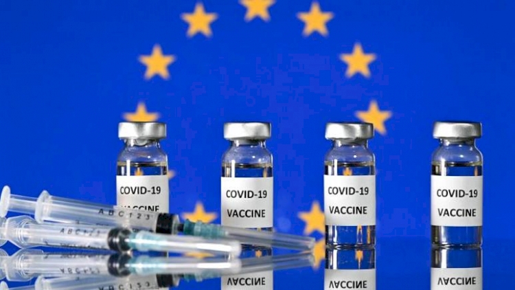 Avrupa Birliği'nde aşı tartışması alevlendi