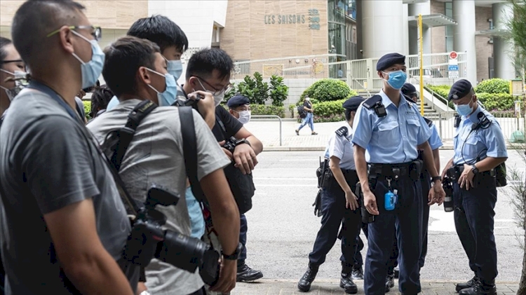 Hong Kong'da 53 muhalif gözaltına alındı