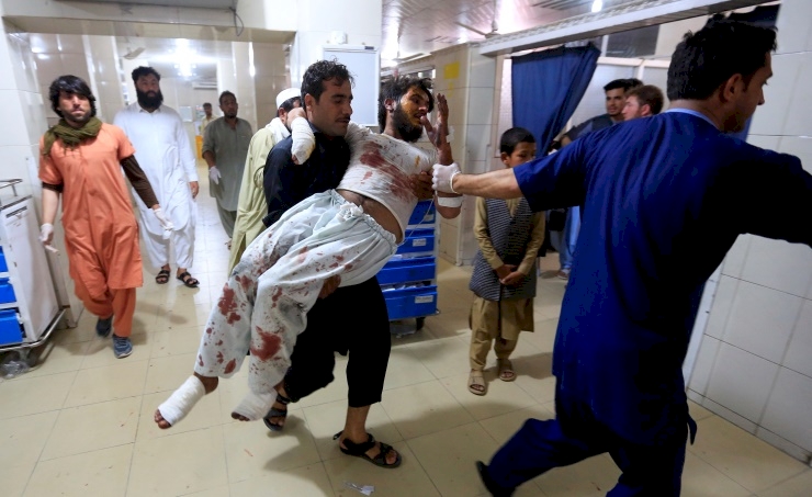 Afganistan'da Taliban'a yönelik hava saldırısında 12 sivil katledildi