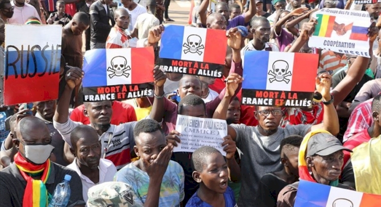 Mali'de sivil toplum Fransa'nın hava saldırısıyla ilgili soruşturma istiyor