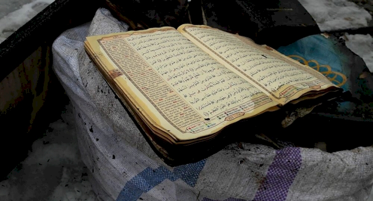 Cami alevlere teslim oldu, Kur'an-ı Kerimler yanmadı