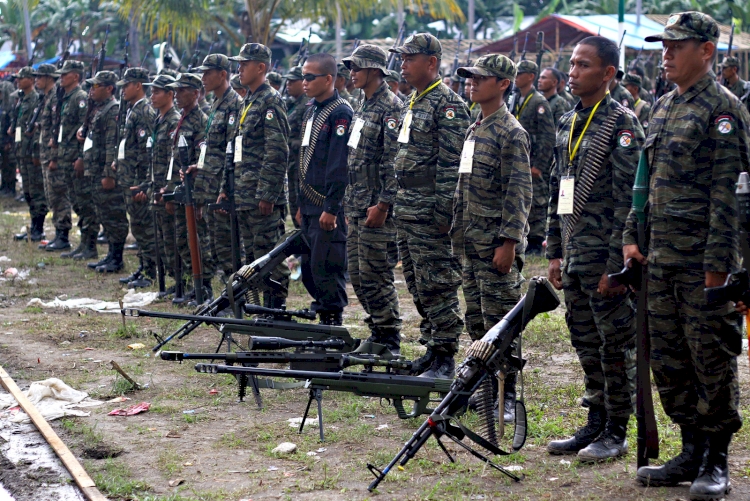 Moro İslami Kurtuluş Cephesi, silah bırakacak 14 bin kişilik yeni listeyi açıkladı