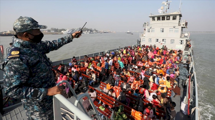 Bangladeş, Arakanlı Müslümanların 4. grubunu Bhasan Char Adası'na gönderdi