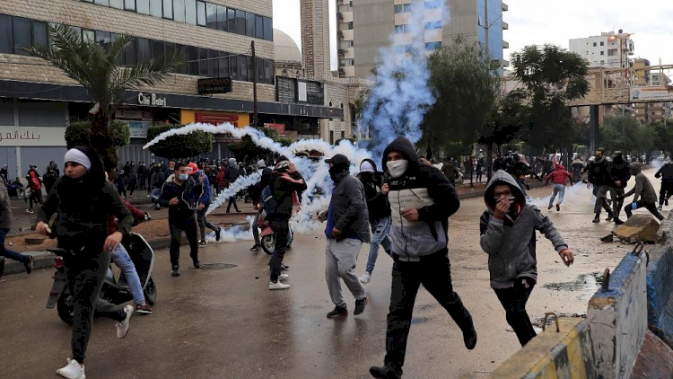 UNICEF, Lübnan'daki protestolarda 70 çocuğun yaralanmasından endişeli