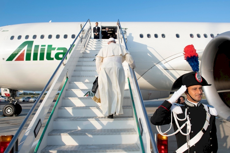 Papa Irak ziyaretinde Ayetullah Sistani ile görüşecek