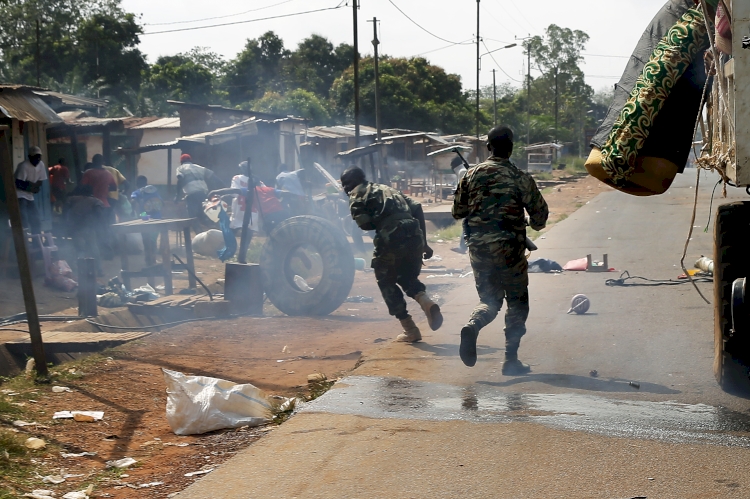 Orta Afrika Cumhuriyeti'nde militanlarla güvenlik güçleri arasında çatışma: 18 ölü