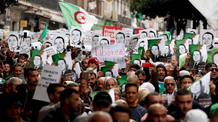 Cezayir'de cumhurbaşkanlığı affıyla 33 aktivist serbest bırakıldı