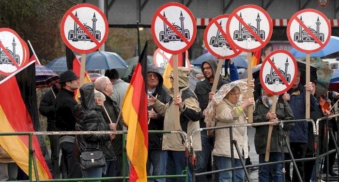 Almanya Müslümanlar Merkez Konseyi: Kullanmadığınız her oy aşırı sağcılara yarayacak