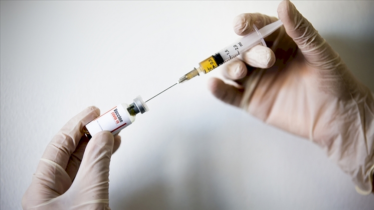 Pfizer-BioNTech ve Oxford-AstraZeneca aşıları, hastaneye yatışları yüzde 80'den fazla düşürüyor