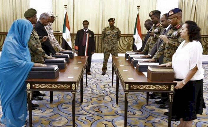 Sudan 8 bölgeli federal sisteme geçişi kabul etti