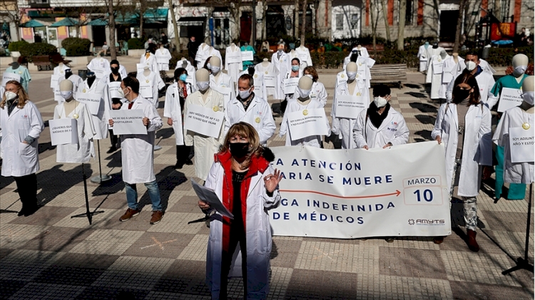 Madrid'de ilk hasta kabul doktorları 'süresiz greve' başladı