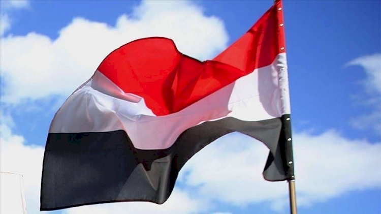 Yemenli Bakan Yardımcısı, Başkanlık Sarayı baskını sonrası, hükümetin Aden'den ayrılmayacağını açıkladı