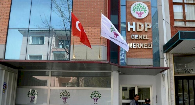 HDP'nin kapatılması istemiyle AYM'ye dava açıldı