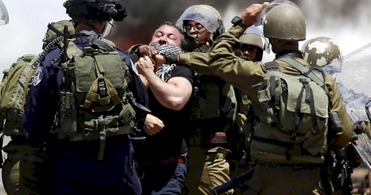Batı Şeria ve Kudüs'te geniş çaplı baskınlar ve tutuklamalar