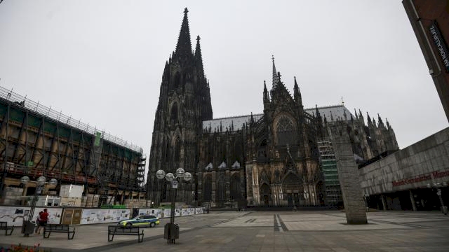 Almanya'da 'yetim çocukların satılmasını' örtbas eden 2 kilise yetkilisi görevden alındı