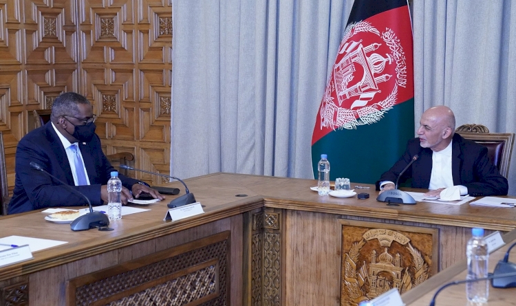 Afganistan Cumhurbaşkanı Gani, ABD Savunma Bakanı Austin ile görüştü