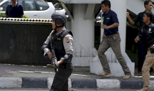 Endonezya’da Ulusal Polis Merkezine silahlı saldırı