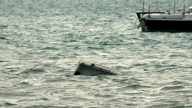 Çin'de balıkçı teknesi battı: 12 ölü, 4 kayıp