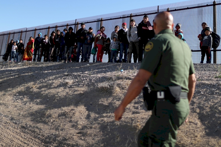 Meksika'dan ABD’ye uyarı: Mülteci akını büyüyerek daimi hale gelecek