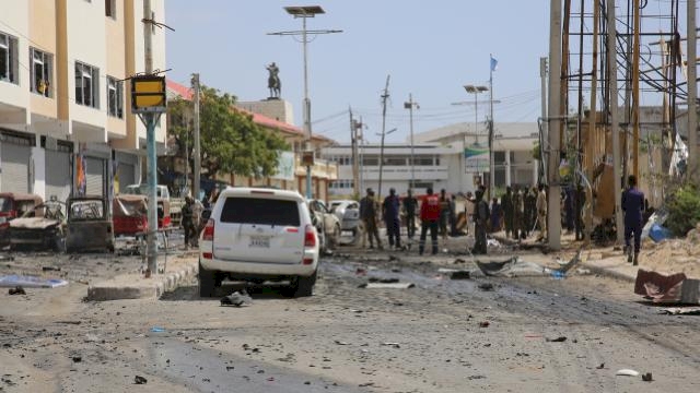 Somali'de bombalı saldırı: 15 ölü