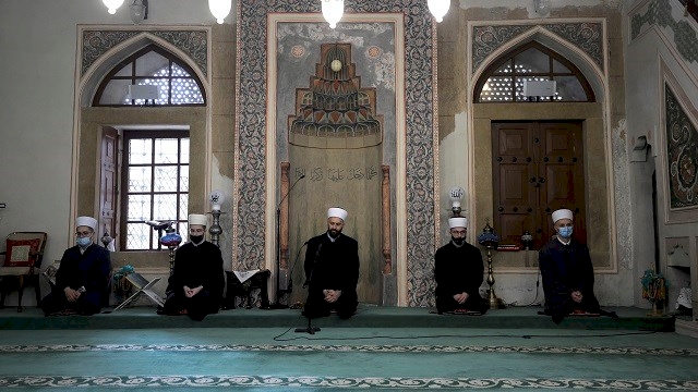 Bosna Hersek'teki Ferhadiye Camisi 30 yıl aradan sonra mukabele geleneğine kavuştu