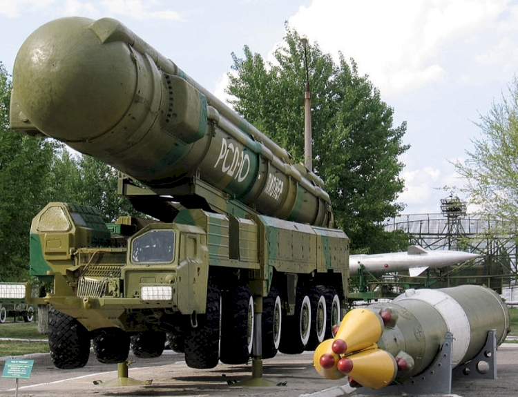 Ukrayna: Ya bizi NATO'ya alın ya da nükleer silah yaparız