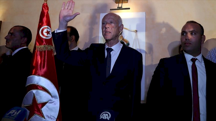 Tunus Cumhurbaşkanı Kays Said, gerçek tehlikenin devletin içeriden bölünmesi olduğunu söyledi