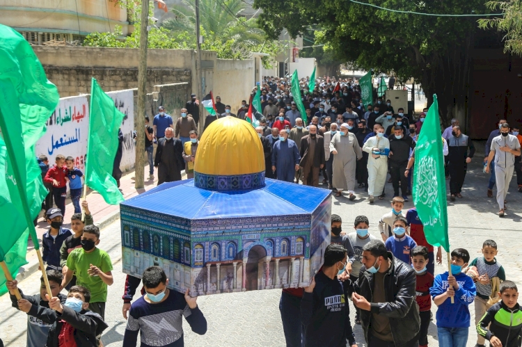 Gazze'de İşgalci İsrail saldırılarına maruz kalan Kudüs sakinlerine destek