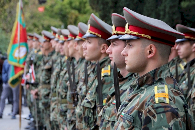 Bulgaristan, Afganistan'dan çekilme kararı aldı