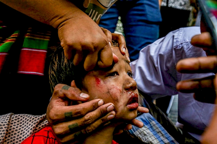 Myanmar'da ordunun protestoculara müdahalesinde şimdiye kadar 52 çocuk hayatını kaybetti