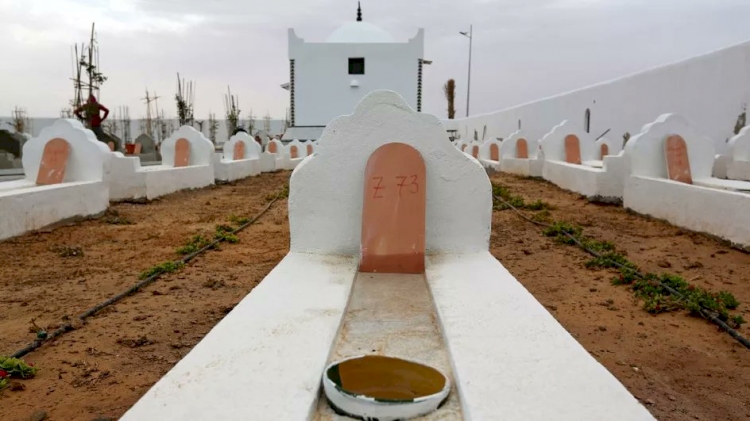 Avrupa'ya ulaşmaya çalışırken can veren göçmenlerin onuruna saygı: Afrika Bahçesi Mezarlığı