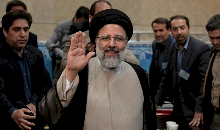 İran'da cumhurbaşkanlığı seçimlerinin kazananı İbrahim Reisi