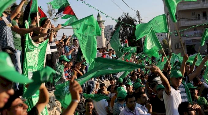 Almanya, Hamas'ın bayraklarını yasaklamaya hazırlanıyor