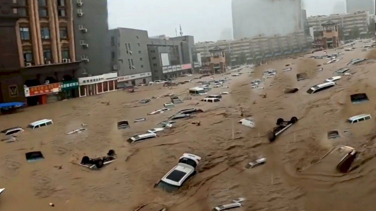 Çin'deki sel nedeniyle en az 25 kişi hayatını kaybetti