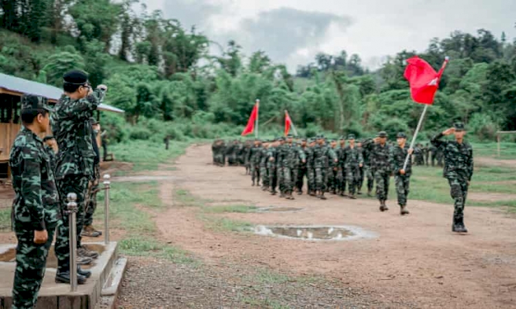 Myanmar'da darbe karşıtı 'sivil hükümet' düzenli ordu kurdu