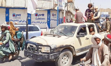 Taliban, Celalabad'ı ele geçirdi: Afgan hükümetinin kontrolünde olan tek büyük şehir başkent Kabil