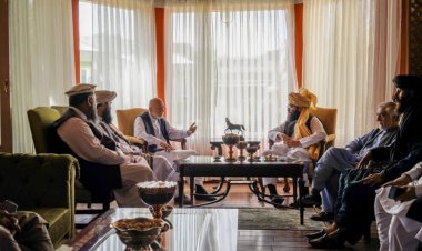 Taliban heyeti, Afgan siyasiler Karzai, Abdullah ve Hikmetyar ile görüştü