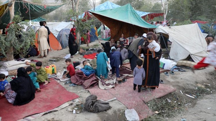 Afganistan'da yaşanan savaş halkı göçe zorluyor