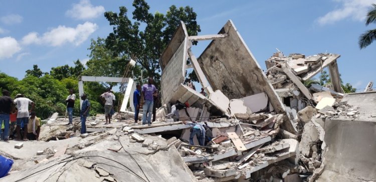 Haiti'deki depremde ölü sayısı 1297'ye çıktı