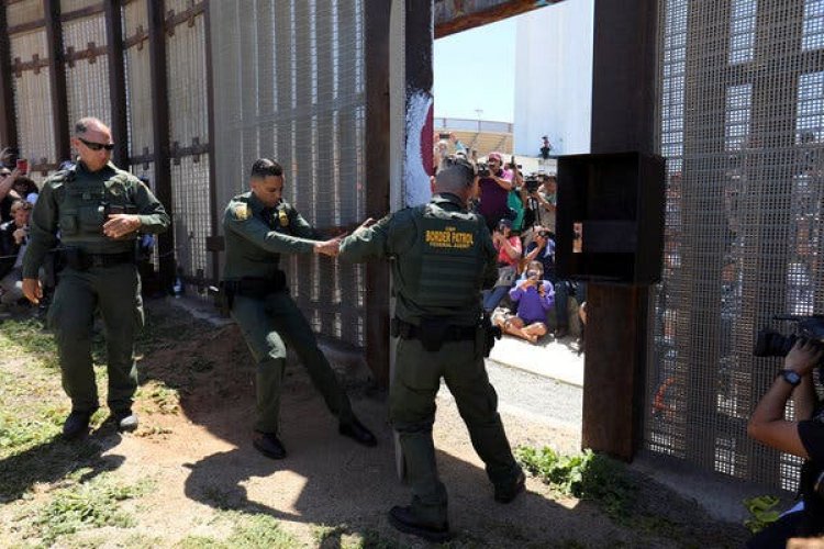 ABD sığınmacıları Meksika’da bekletme uygulamasına geri dönüyor