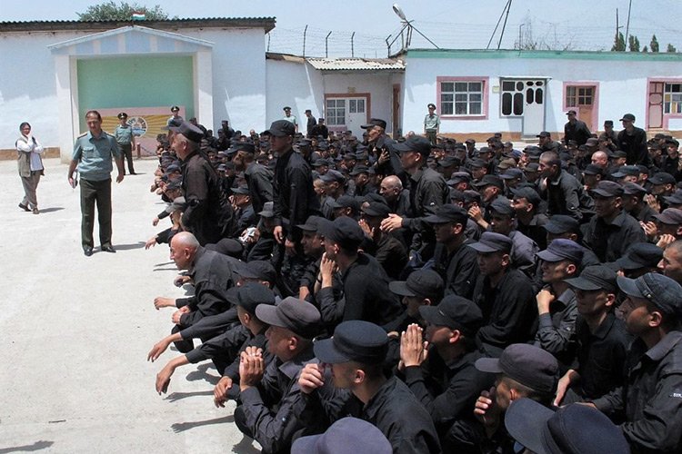 Özbekistan'da Bağımsızlık Bayramı nedeniyle 215 mahkuma af