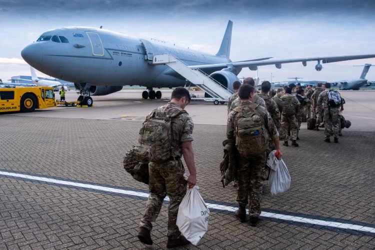 İngiltere'nin Afganistan'daki 20 yıllık askeri işgali sona erdi