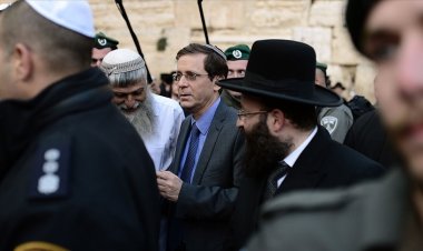 İşgalci İsrail'in Cumhurbaşkanı Herzog'un Ürdün Kralı Abdullah ile Amman'da görüştüğü ortaya çıktı