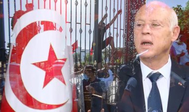 Tunus'ta Nahda Hareketi ve 4 siyasi parti Cumhurbaşkanı Said'in kararlarına karşı çıkıyor