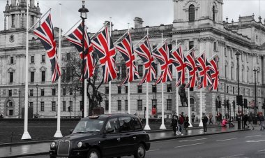 İngiltere, tır ve kamyon şoförü açığına çözüm için 5 bin geçici vize verecek