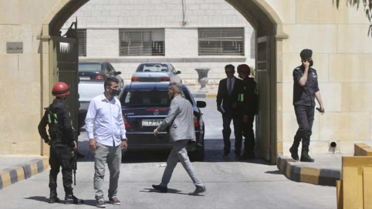 Ürdün'de eski Kraliyet Divanı Başkanı Avadallah'ın hapis cezası onandı